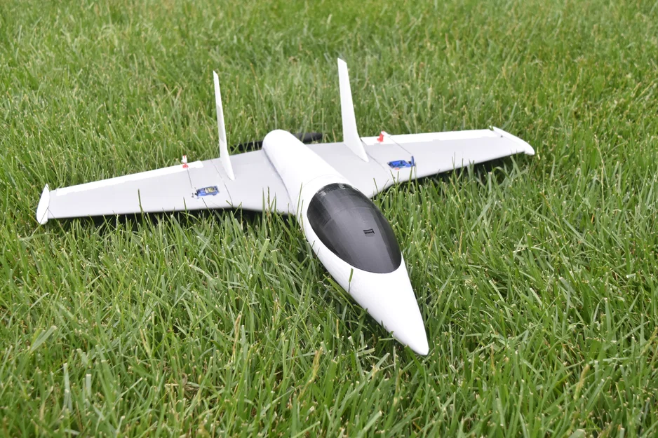 VORTEX -- Máy bay phản lực RC Pusher tốc độ cao - Image 9