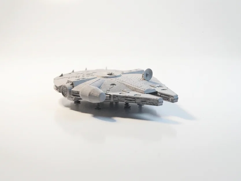 Mô hình phi thuyền Millennium Falcon Star Wars in 3D - Image 2