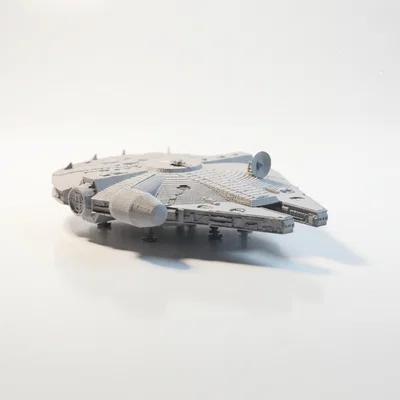 Mô hình phi thuyền Millennium Falcon Star Wars in 3D