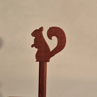 Bút bi trang trí hình sóc (Squirrel Bic Pen) in 3D độc đáo