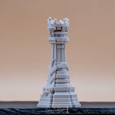 Quân Hậu (Queen) trong bộ cờ vua The Guilded Monolith Sovereignty