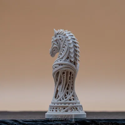 Ornate Eclipse "Knight" - Quân cờ Mã tinh xảo