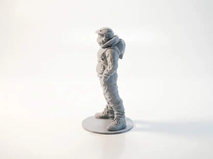 Mô hình Master Chief phong cách Streetwear - File in 3D - Image 4