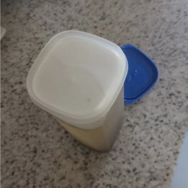 Lõi lọc (Strainer) cho bình Tupperware 2L Slim Line - Image 1