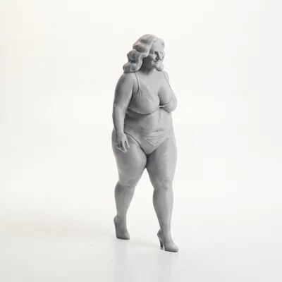 Mô hình 3D Bà lão mặc Bikini – Tượng nhân vật nữ đầy tự tin