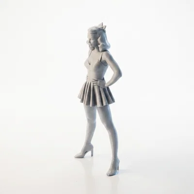 Mô hình nhân vật nữ tóc vàng (Blonde Lady Figurine) - File in 3D