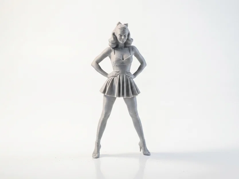 Mô hình nhân vật nữ tóc vàng (Blonde Lady Figurine) - File in 3D - Image 2