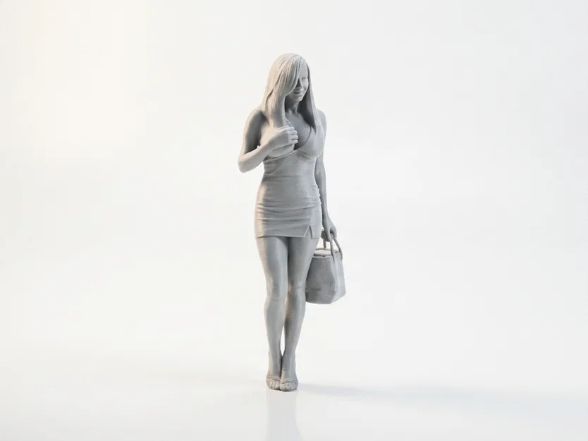 Mô hình 3D tượng nữ giới cầm túi xách tóc vàng thời thượng - Image 2