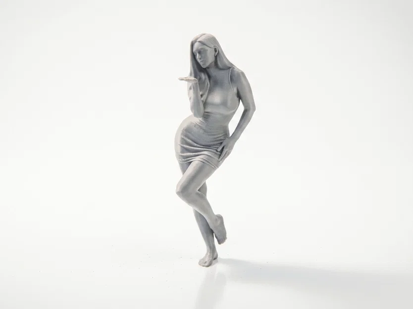 Mô hình 3D tượng nữ thổi nụ hôn (Blowing Kisses Female Figure) - Image 1