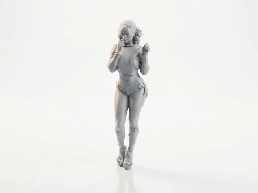 Mô hình 3D Figurine Nữ Booty Shorts Babe - Image 1