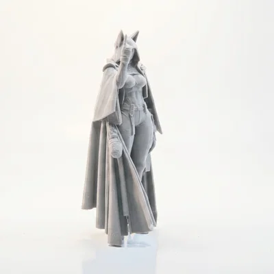 Mô hình in 3D Bot Lady: Tượng nữ robot phong cách tương lai