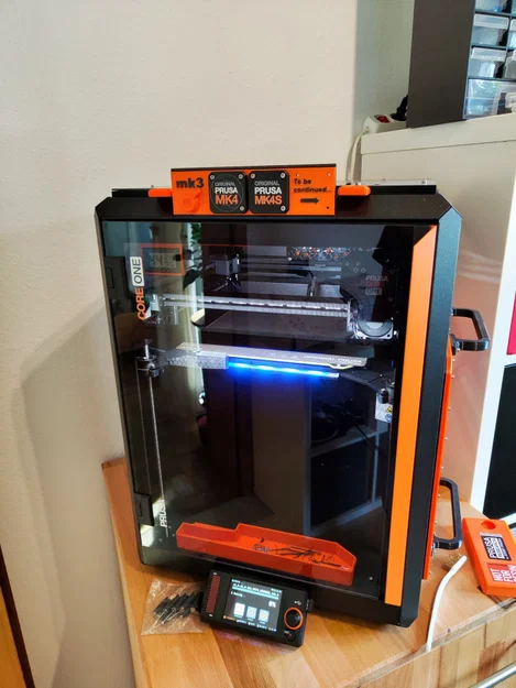 Wall of upgrades / Hệ thống bảng hiển thị nâng cấp cho Core One - Image 2