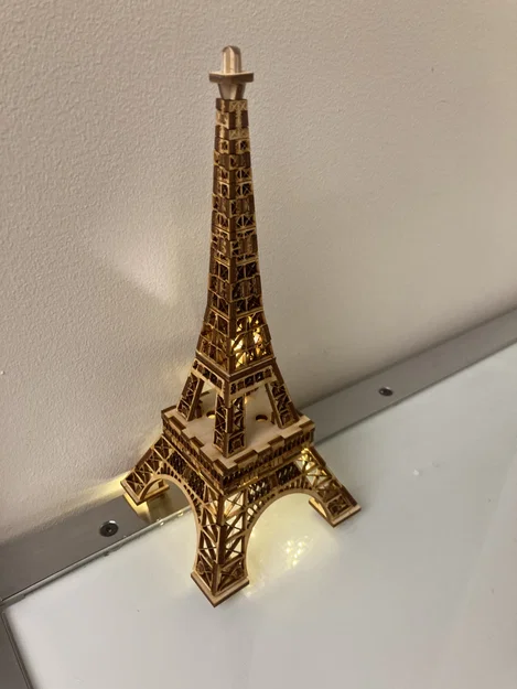 Mô hình tháp Eiffel để cắt gỗ (Woodcut) - Image 1