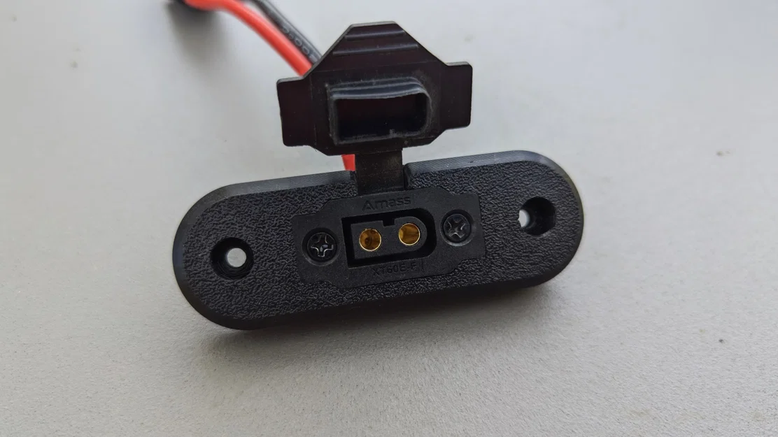 Ngàm cổng sạc Ninebot G3 dùng đầu nối XT60E-F chống nước - Image 3