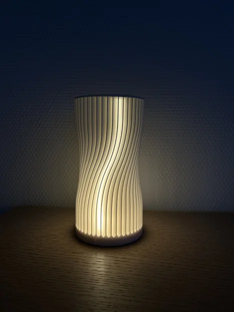 Đèn trang trí (Decorative Lamp) - Image 1