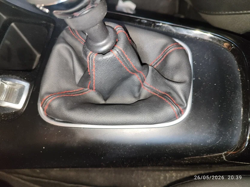 Khung cố định bao cần số cho xe Alfa Romeo Giulietta (Tự in 3D) - Image 4