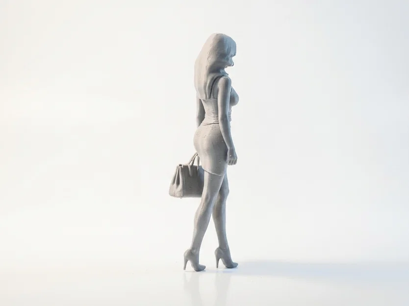 Mô hình tượng người phụ nữ thanh lịch in 3D - Image 3