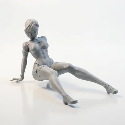 Mô hình tượng nữ thần Busty Sat Lady in 3D