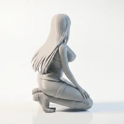 Mô hình tượng nữ nhân ngồi 3D in được (Busty Squatting Lady Figurine)