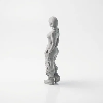 Mô hình nhân vật nữ mặc quần Cargo in 3D
