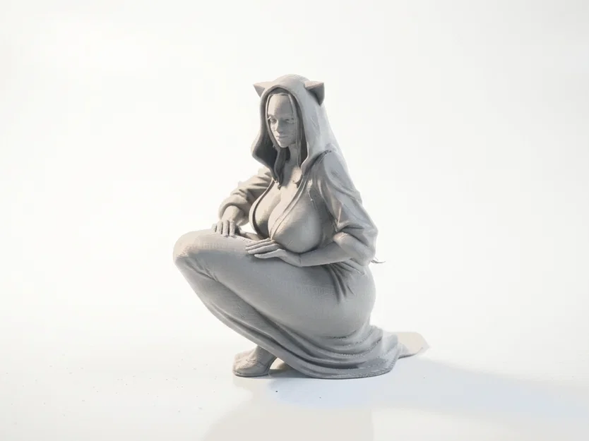 Mô hình 3D tượng cô gái đội mũ trùm đầu phong cách mèo (Cat Lady) - Image 1