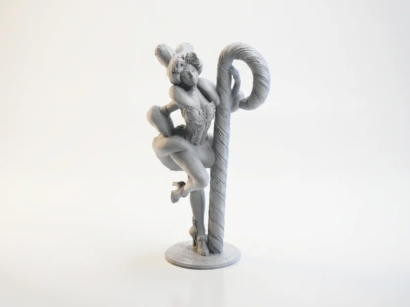 Mô hình tượng cô gái Candy Cane trang trí Giáng sinh in 3D - Image 1