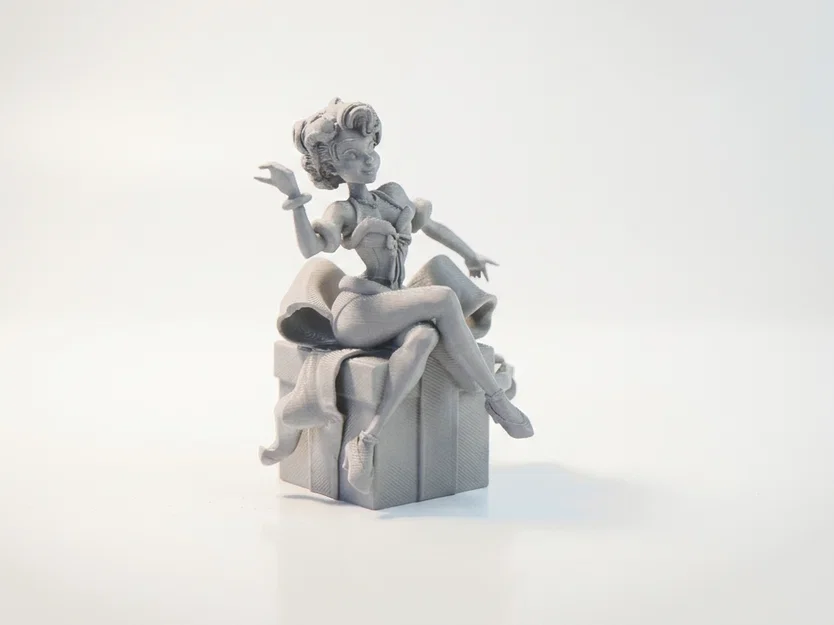 Mô hình tượng nữ nhân Christmas Gift Babe in 3D - Image 2