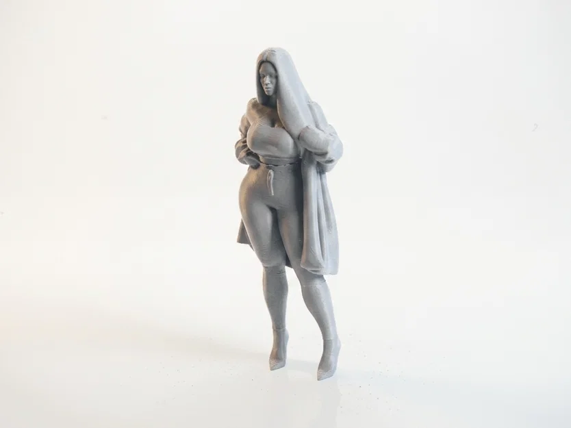 Mô hình Figurine Quý cô mặc áo choàng thanh lịch - File in 3D - Image 1