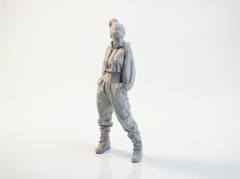 Mô hình tượng cô gái mặc Hoodie phong cách Streetwear - File in 3D - Image 1