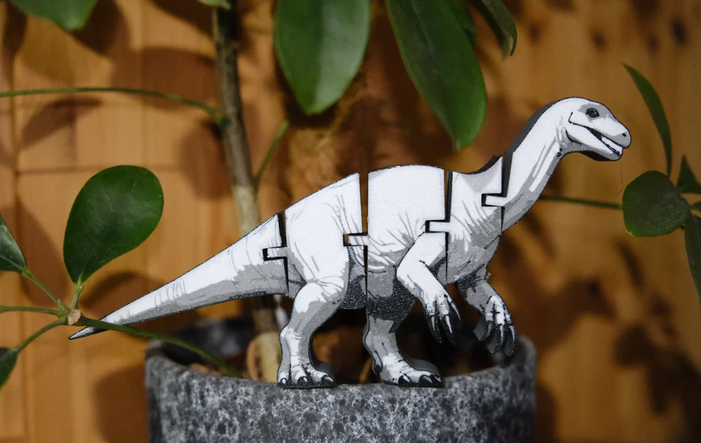 Flexi Dino Nighttalon: Mô hình khủng long khớp nối Therizinosaurus - Image 1