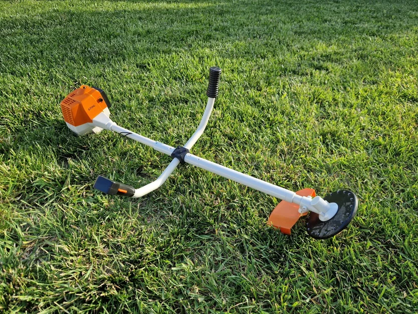 Khớp nối thân máy cho đồ chơi máy cắt cỏ Stihl - Image 1