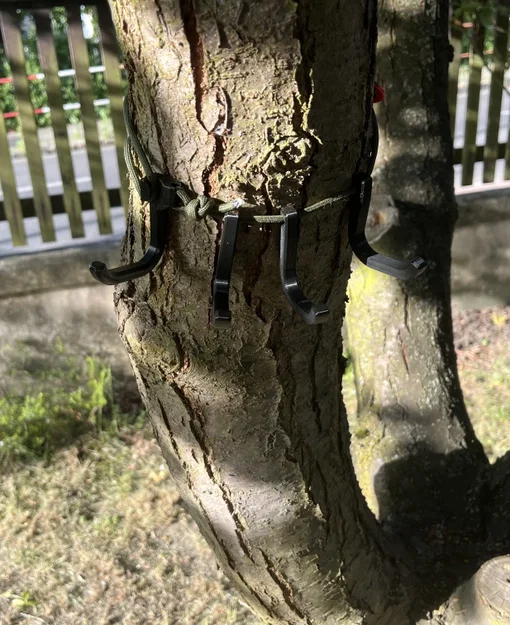 Móc Treo Cây (Tree Hanger) - Image 1