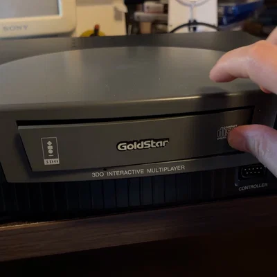 Bộ giữ nắp ổ đĩa nam châm cho GoldStar 3DO
