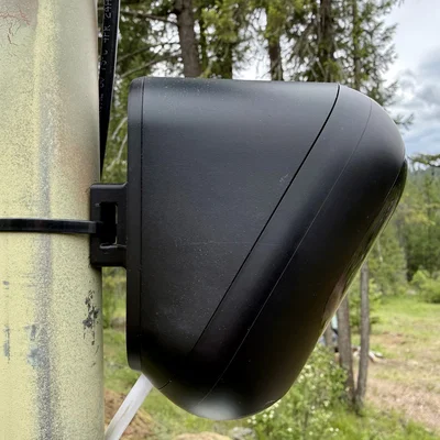 Giá treo cột góc nghiêng cho Unifi Floodlight