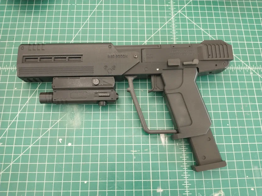 Mô hình Replica súng Halo 3 ODST M6C/SOCOM - Image 2
