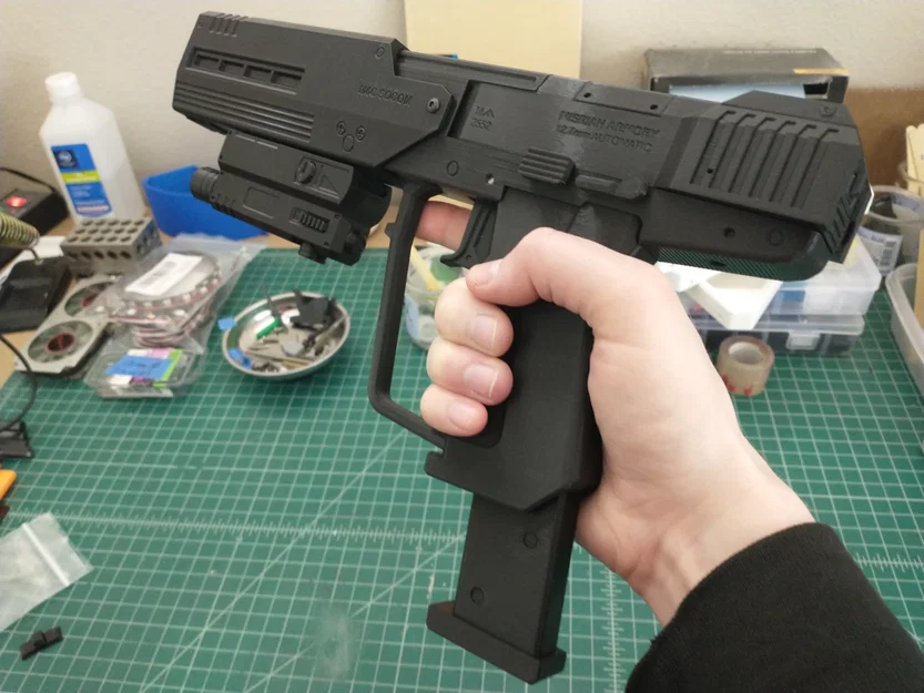 Mô hình Replica súng Halo 3 ODST M6C/SOCOM - Image 3