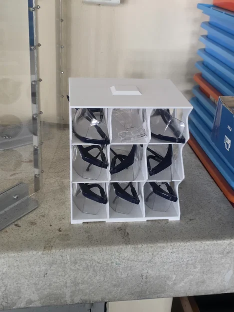 Kệ Đựng Kính Bảo Hộ 3D: Giải Pháp Sắp Xếp Gọn Gàng Tiện Dụng - Image 2