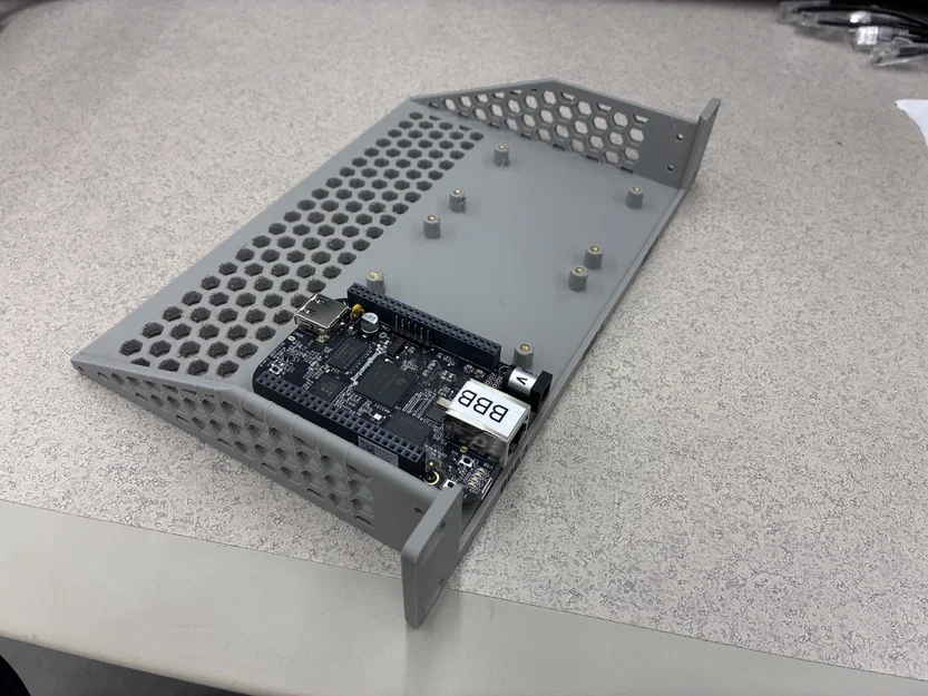 Khay gắn Rack 10 inch cho 3 bo mạch BeagleBone Black chuyên dụng - Image 2