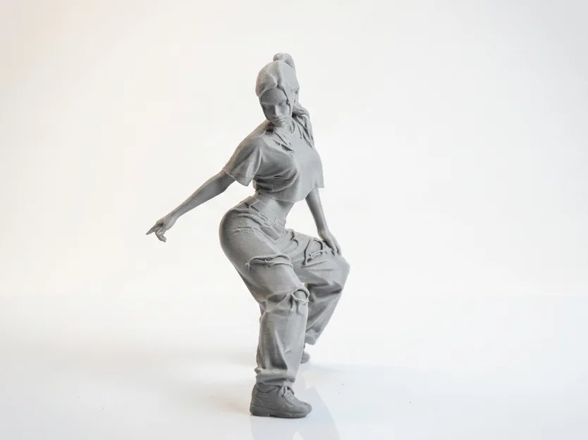 Mô hình 3D vũ công nữ tạo dáng ấn tượng (Dancer 2) - Image 2