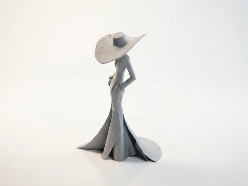Tượng Nữ Quý Cô Đội Mũ Rộng Vành - Mô Hình In 3D Độc Đáo - Image 1