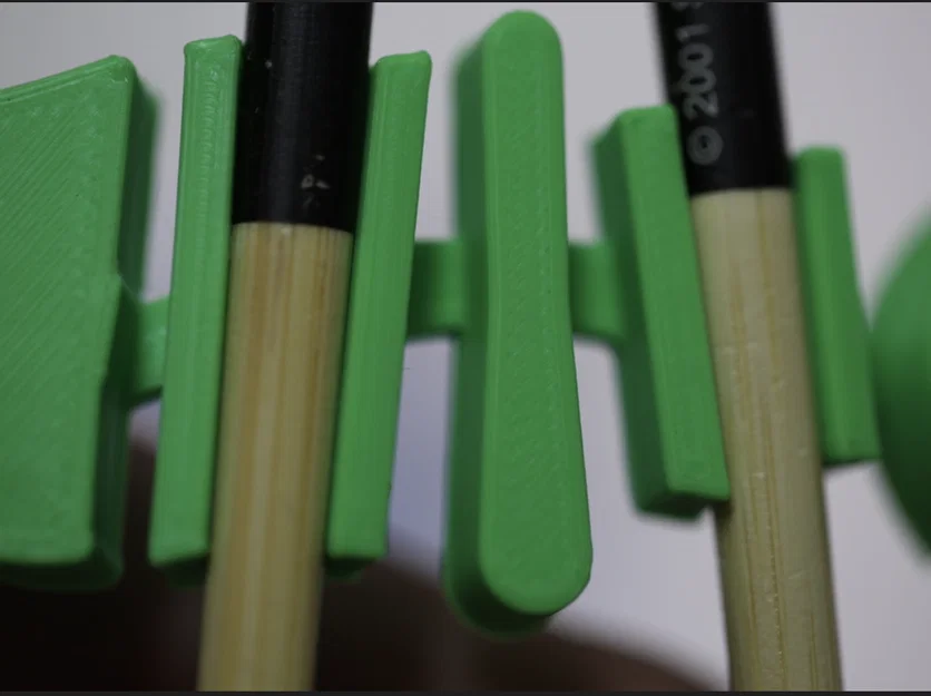Fish sticks - Dụng cụ hỗ trợ tập cầm đũa hình xương cá - Image 3
