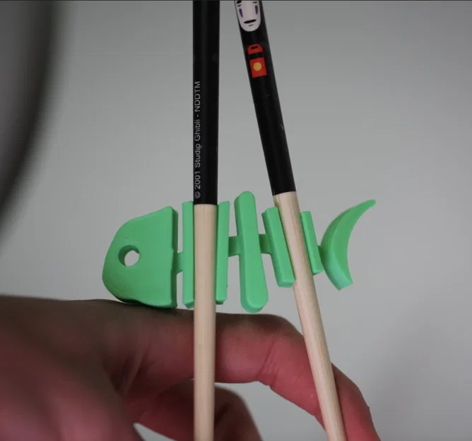 Fish sticks - Dụng cụ hỗ trợ tập cầm đũa hình xương cá - Image 6