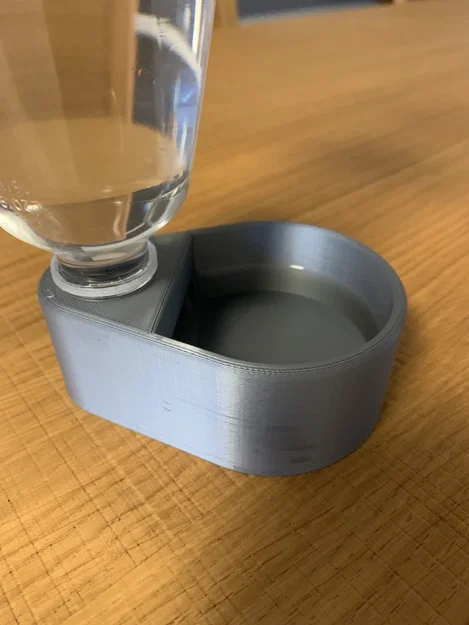 Máng uống nước tự động cho gà in 3D tiện lợi tại nhà - Image 1
