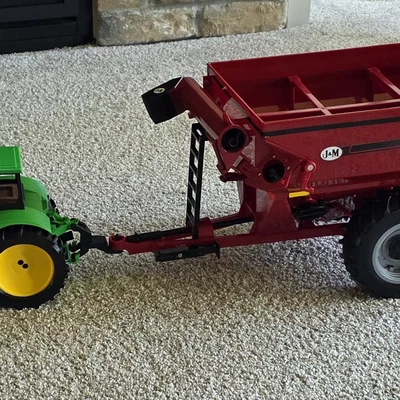 Đầu nối móc kéo 3D cho máy kéo đồ chơi RC Bruder