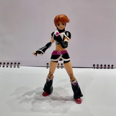 Mô hình action figure Cure Black dựa trên thiết kế carbon 13