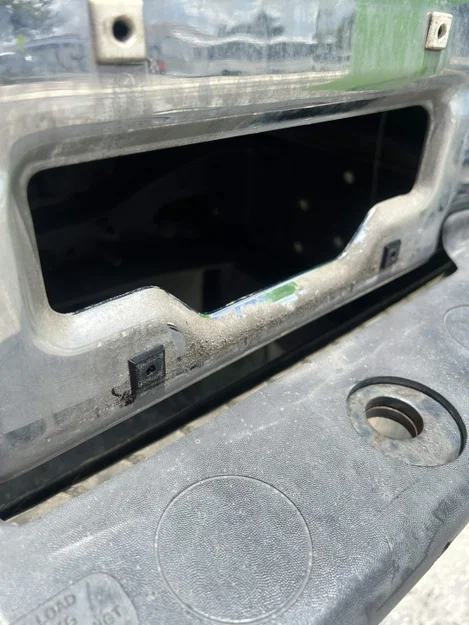 Kẹp biển số cho Ford F150 đến F650 đời thứ 7 (Tương thích) - Image 1