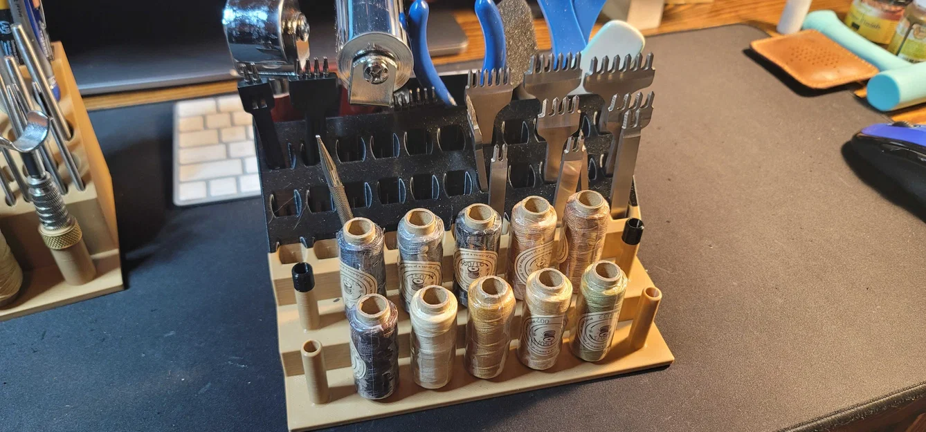 Trạm đựng dụng cụ làm đồ da (Leather Tool Stations) - Image 2