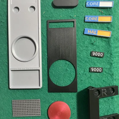 Mô hình HAL 9000 trang trí máy in