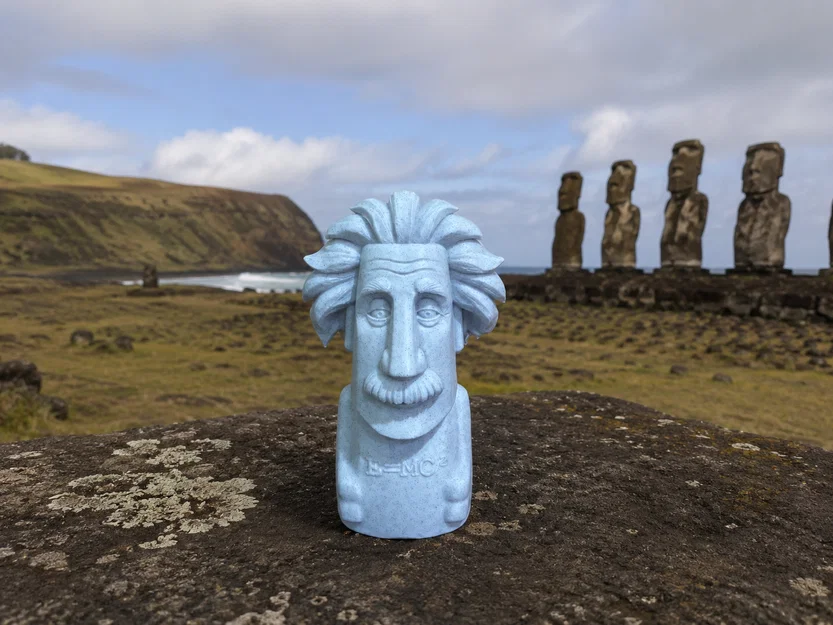 Moai Einstein - Sự kết hợp độc đáo giữa trí tuệ và nghệ thuật - Image 1