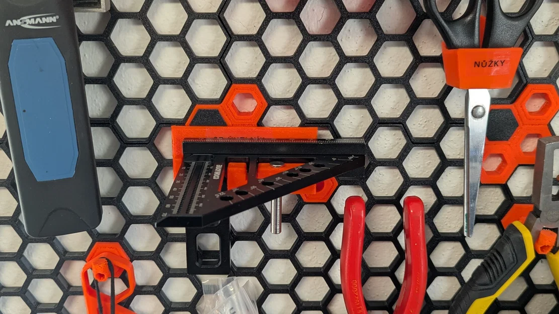 Giá treo thước ê-ke 3D cho bảng Honeycomb Storage Wall - Image 1